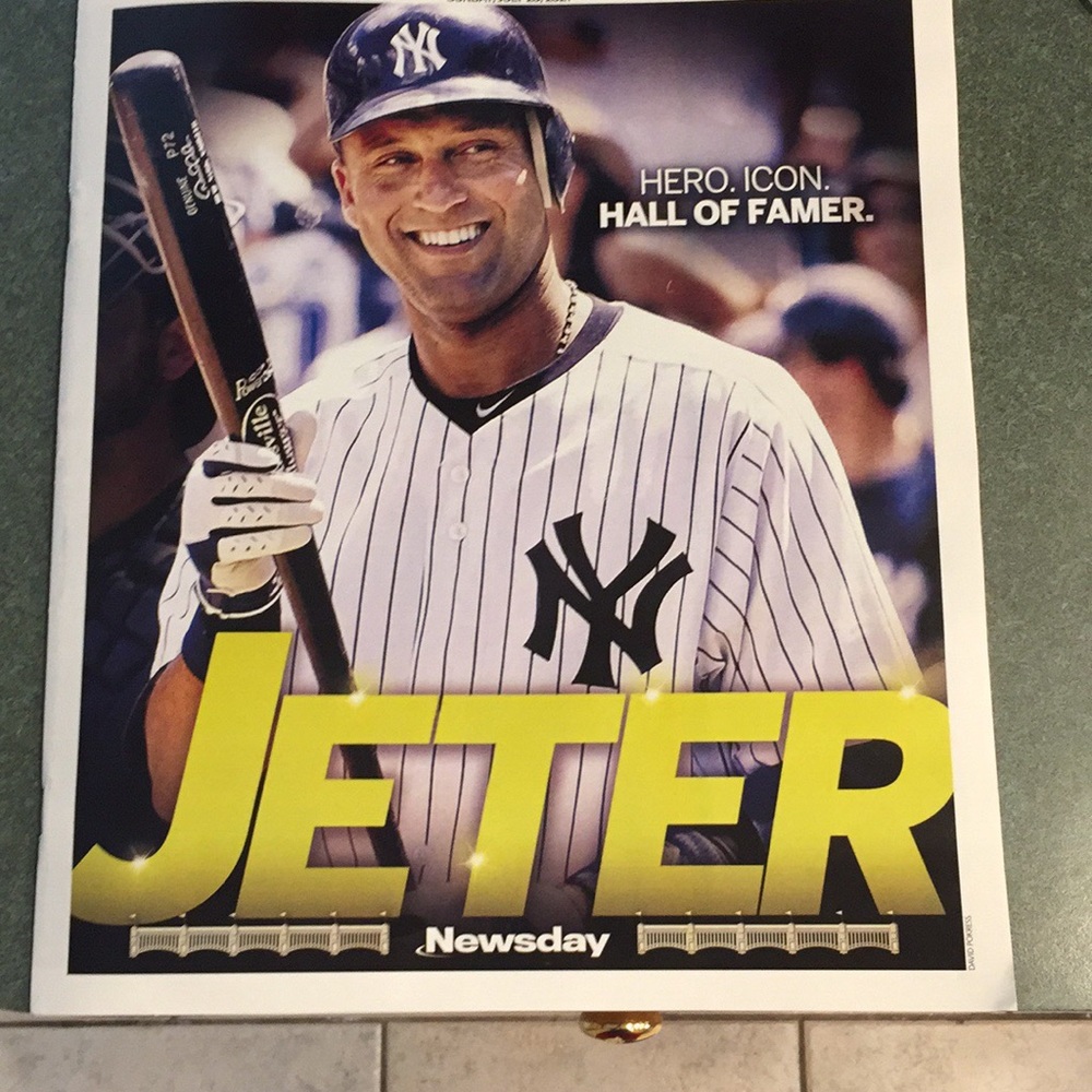 Derek Jeter commemorative hall of fame magazine